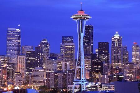 דירות Speechless In Seattle - #1 Location - 2Br - Free Parking - Vr1 מראה חיצוני תמונה