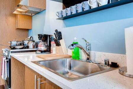 דירות Speechless In Seattle - #1 Location - 2Br - Free Parking - Vr1 מראה חיצוני תמונה